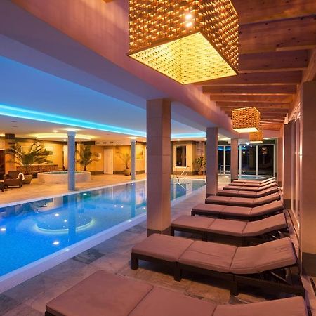 Hotel Honti Wellness Es Konferencia Szalloda Visegrad Ngoại thất bức ảnh