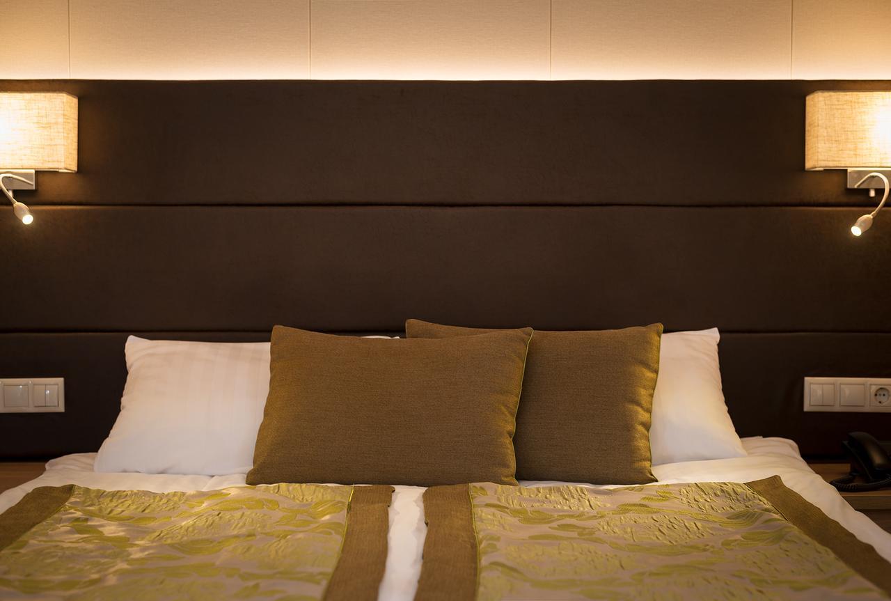 Hotel Honti Wellness Es Konferencia Szalloda Visegrad Ngoại thất bức ảnh